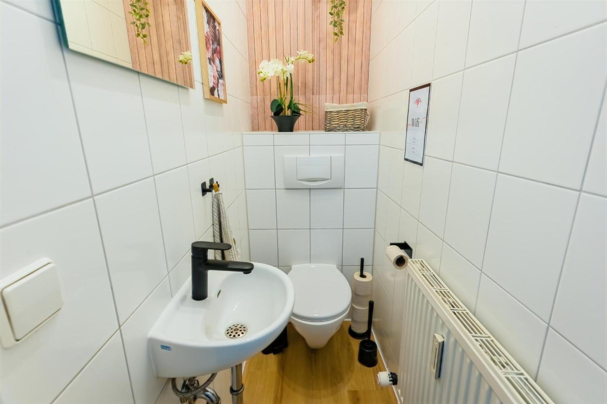 The Big Muenster Fuer Bis Zu 12, Whirlpool, Sauna, Zentral, Tischfussball, Balkon, Gasgrill อูล์ม ภายนอก รูปภาพ